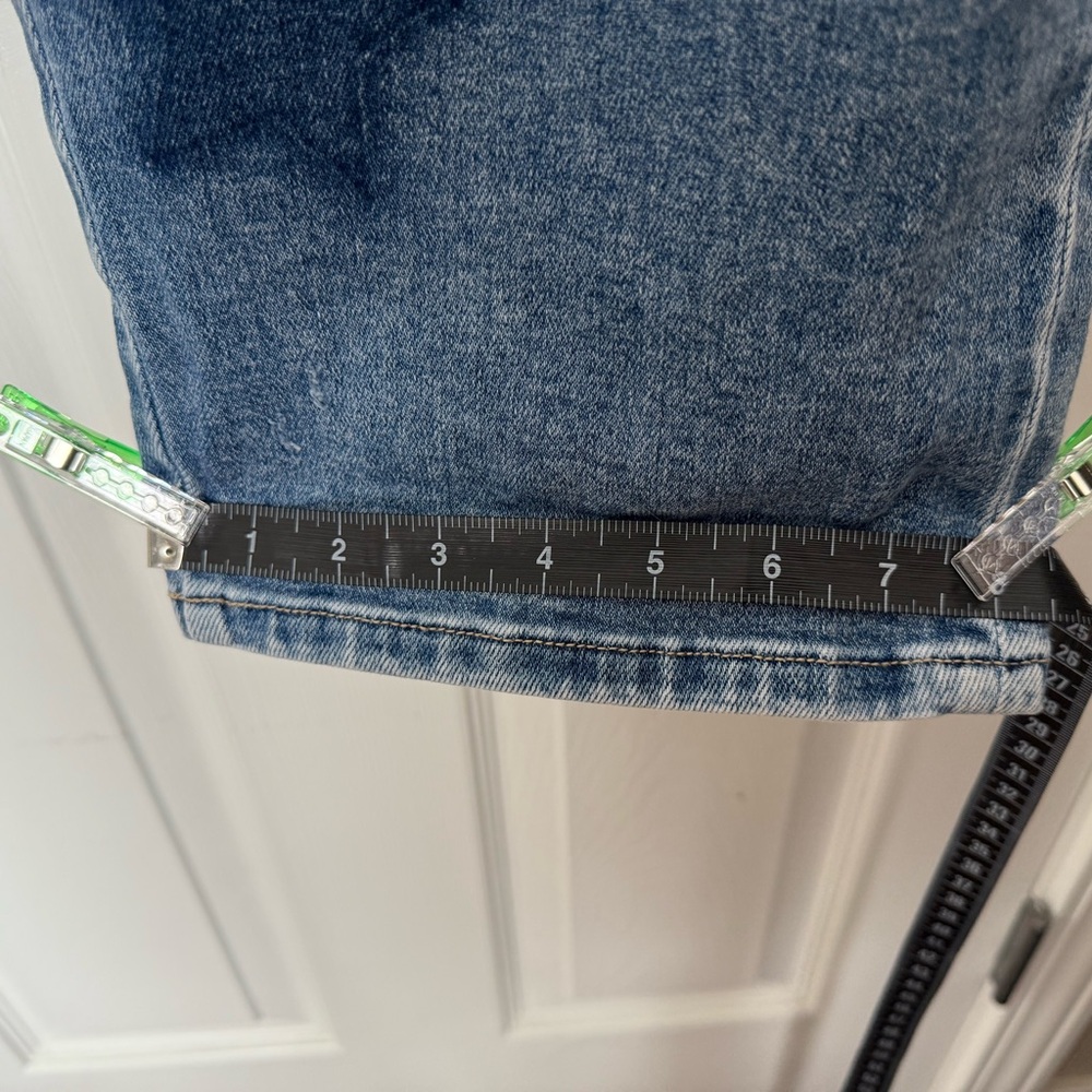 Risen Celeste High Rise Shadow Star Boyfriend Jeans EUC 11/30 - Picture 10 of 13